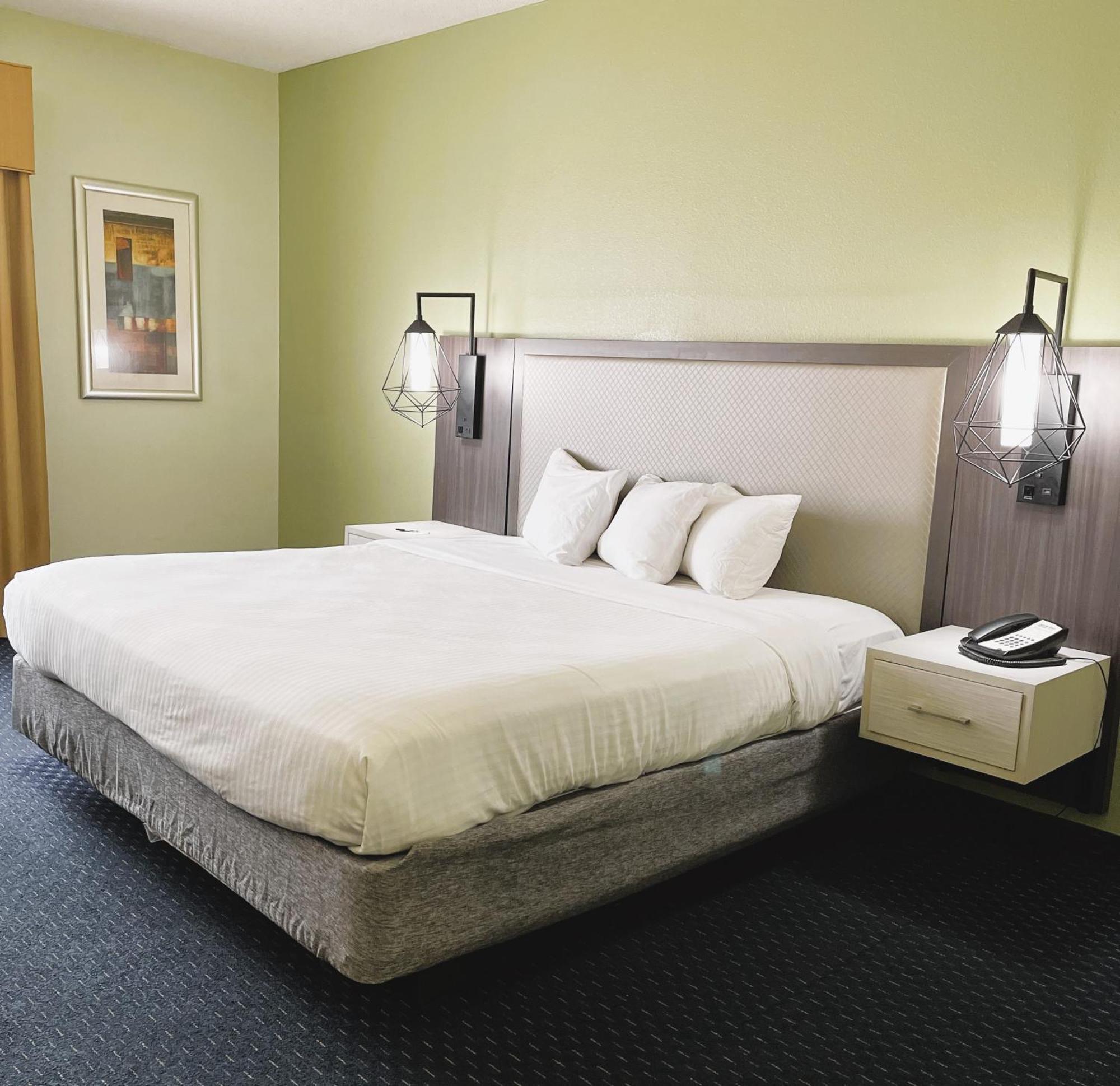 Park Inn By Radisson Albany Extérieur photo