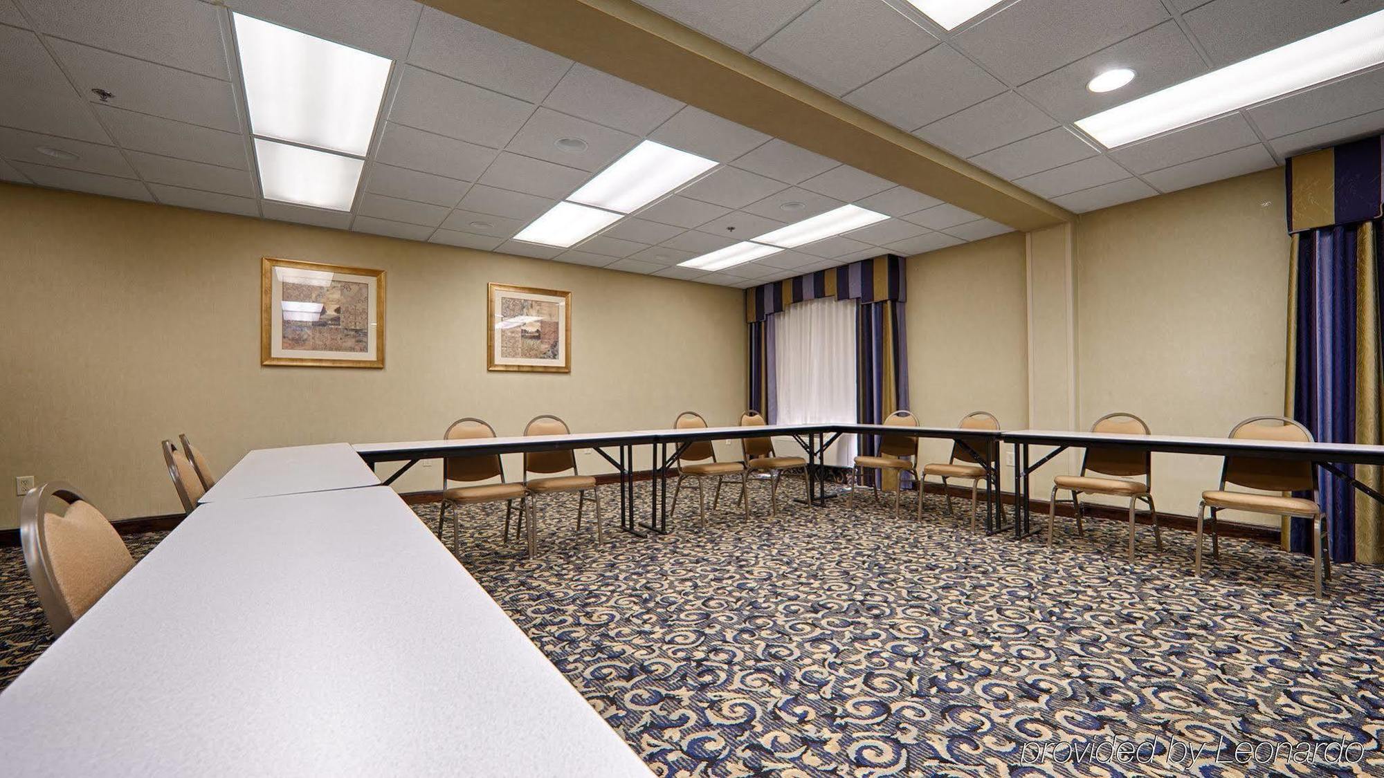 Park Inn By Radisson Albany Extérieur photo